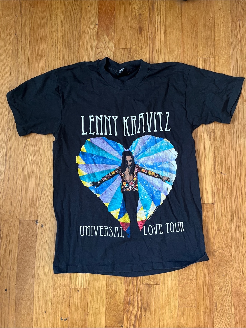 Vintage 90s Lenny Kravitz Black Unisex Concert Tee with Multicolor Heart Graphic